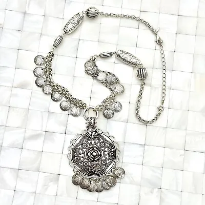 Avon Silver Tone Medallion Statement Necklace Signed The Vintage Strand Lot#3424 • $12.74