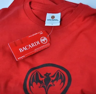Beautiful Bacardi USA Red T-Shirt Size M Red Bat Logo  • £13.75
