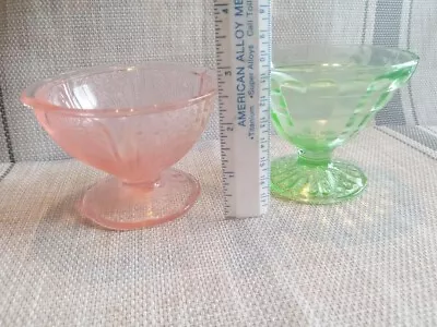 Lot Of 2 Vintage Pink And Green Depression Glass Etched Sherbet Dessert Cups • $7.99