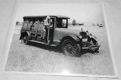 Vintage 8  X 10  Photo / Photograph Of Antique Hearse • $19.98