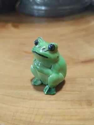 Vintage 1970s  Green Plastic Frog Thimble • $12.99