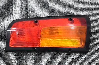 2003 2004 OEM Land Rover Discovery 2 Upper Right Brake Tail Light Turn Signal 04 • $149.99