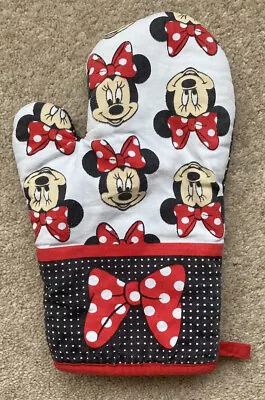 Disney Minnie Mouse Oven Glove Dots Minnie’s Face Red Bow Kitchen • £4.99