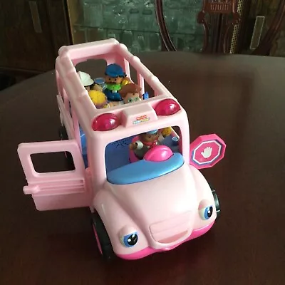 £5 • Buy Fisher Price Little People School Bus With 5 Figures