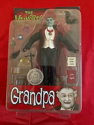 The Munsters Toys'R'Us Exclusive Diamond Select Grandpa SEALED • $59.99