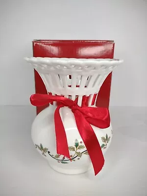 Mikasa Holiday Lace Christmas Red Bow Vase 6 Inch Original Box Vintage Holly Red • $22.99