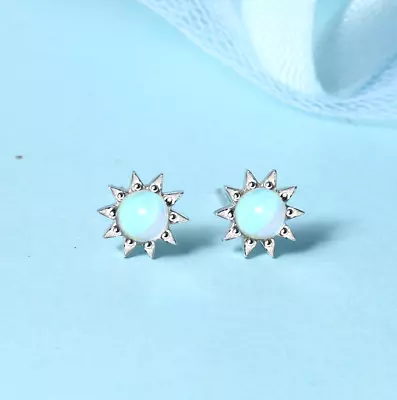 925 Sterling Silver Moonstone Sun Flower Stud Post Earrings 8mm Gift Box PE53 • $9.95