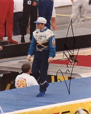 Jacques Villeneuve Hand Signed Indycar Photo (250x200mm). • £24.99