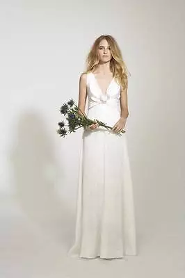 Nicole Miller Double Face Satin Vneck Bridal Wedding Dress 12 $990 Ek0030 • $399