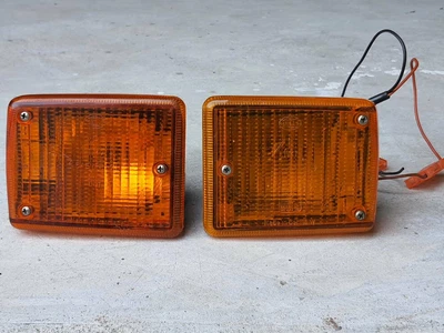 $210 • Buy Volkswagen Vw Late Bay Window Bus Turn Signal Light Pair Original Hella Germany