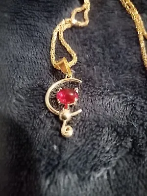 £4 • Buy Women's Hand Made Garnet Set Cat Necklace With Gold Chain. 