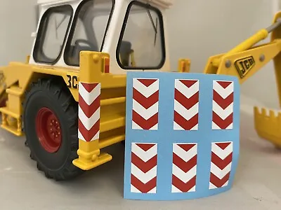 £6 • Buy LEG CHEVRONS X 3 Red & White To  FIt BRITAINS JCB 3C ,3CX MARK III DECALS