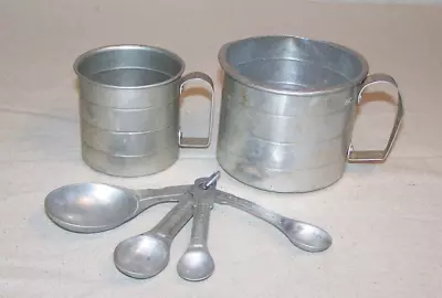 2 Vintage Kitchen Aluminum 1 & 2 Cup Measuring Cups & 4 Nesting Measuring Spoons • $16