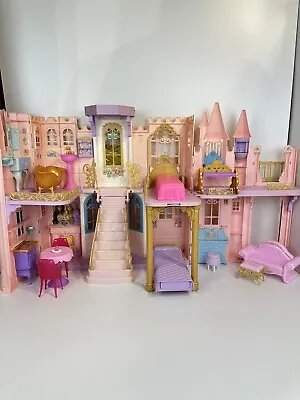 Barbie Princess And The Pauper Royal Music Palace Castle 2004 #C1536 Piano Works • $220.45