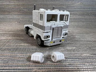 Vtg Transformers G1 Ultra Magnus White Optimus Prime Semi Truck Cab Small Fists • $39.99