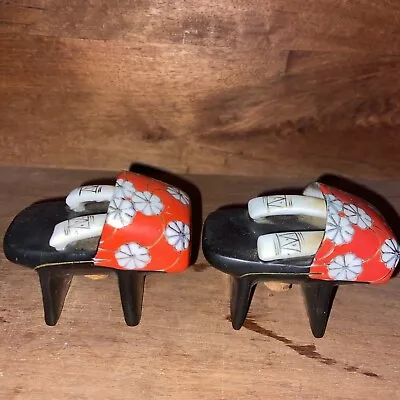 Japanese Porcelain Vintage Sandles (1950s) Salt & Pepper Shakers • £13.03