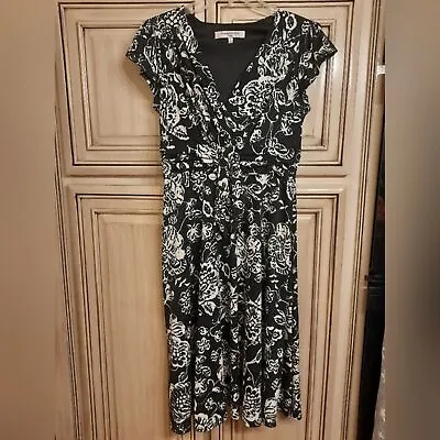 Evan - Picone Black White Dress Size 8 • $26