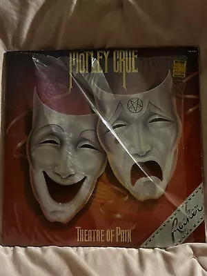 Motley Crue - Theatre Of Pain - 1985 - Vinyl Record - Spanish Subtitles • $19.99