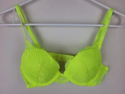 La Senza Obsession Plunge Bra J Hook 32B Electric Neon Yellow Lace • $10.02