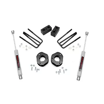 Rough Country 26830 Front & Rear 3.5  Lift Kit For 07-13 Silverado Sierra 1500 • $189.95