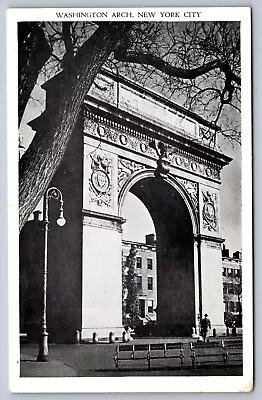 Washington Arch New York City NY Vintage Postcard • $4