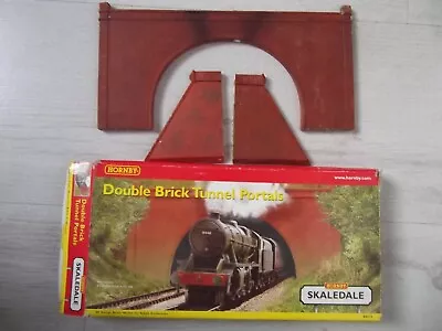 Hornby Skaledale R8512 1:76/oo Double Brick Tunnel Portals • £0.99