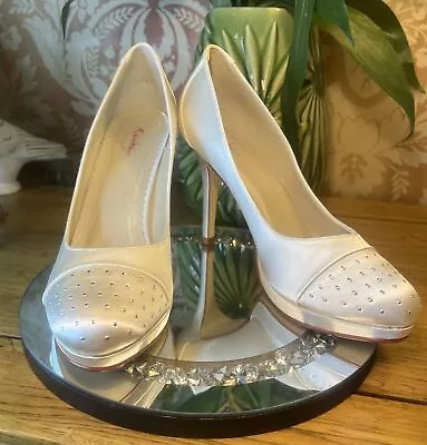 Rainbow Club Zara  Bride Heeled Court Shoes Ivory Satin Size 5 Bnib B104 • £45