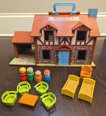 Vtg 1980 Fisher Price Little People Tudor Play Family House 952 Some Accessories • $39