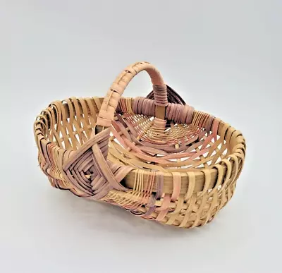 Vintage Two-Tone Natural Woven Handmade Butt Buttocks Egg/Gathering Basket Small • $19.95