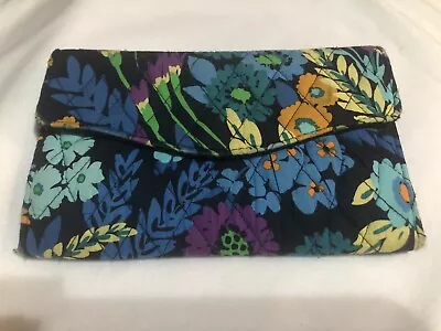 Vera Bradley Wallet • $12