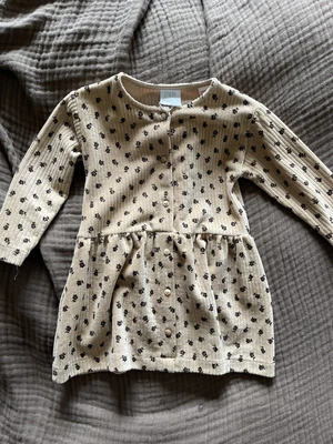 £0.99 • Buy Zara Baby Girl Dress 12 18 Months