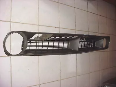 Nice OEM Original 1970 70 Mopar Barracuda Cuda Complete Grille Assembly  • $750