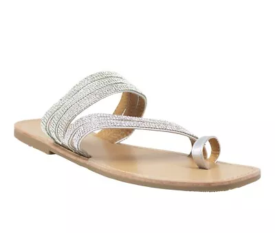 Mudd Lorita-03LP Ladies Silver Thong Sandals Size 8 • $12.99