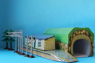 HORNBY LIMA JUNIOR STATION TUNNEL From ETR 500 SET HL1403A Suit HORNBY R1215 • £9.99