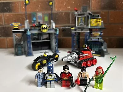 LEGO Super Heroes: The Batcave (6860) • $130