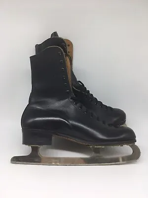 Vintage Womens Ccm Leather Lace Up Ice Skates Size 10 Made In Canada • $69.95