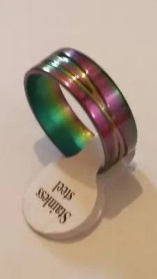 A MENS / Womens 8mm Wide Multi Rainbow 316 Stainless Steel Band Ring UK Size N • £2.99