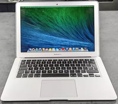 Apple MacBook Air (13-inch Early 2014) Intel I5 1.40GHz 4GB 128GB SSD A1466 • £99.99