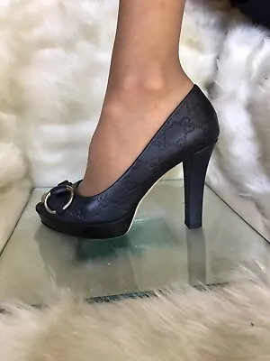 $590 • Buy Gucci Midnight Blue Italian Leather Shoes , Peep-toe Pump Heels. Size 36,5.