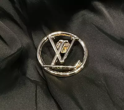 Excellent Vintage Louis Vuitton Gold Brooch • $300