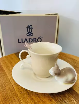 Lladro Cat & Butterfly Teacup Cup W/ Saucer - RARE! • $119.98