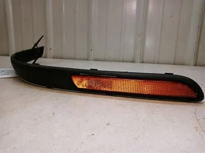 03-07 Saab 9-3 Wagon Passenger Right Bumper Trim W/ Signal Light Oem 12788002 • $36.54