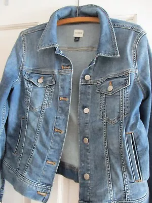 J Crew Classic Denim Trucker Jean Jacket Blue  Womens Small Mint • $14