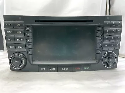 2008 Mercedes E-class E350 W211 Command Navigation Radio Head Unit 2118204397 • $160.99