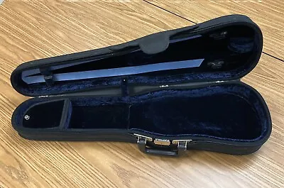 GEWA Violin Case Concerto Shaped 3/4 Black Exterior Blue Interior Straps Ex Cond • $109.95