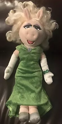 Disney Store Plush Muppets Most Wanted Miss Piggy Green Dress Genuine Original  • $17