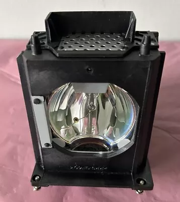 915B403001 - Lamp With Housing For Mitsubishi WD-60735 WD-60737 WD-65737.. • $37