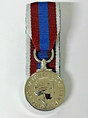 Queen's Platinum Jubilee 2022 Miniature Medal & Ribbon Court Mounted Ribbonbar • £2