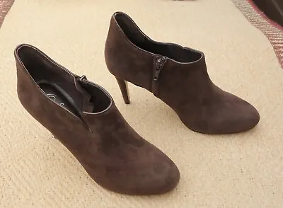 £12 • Buy Orlando Stone Colour Suede Ankle Shoe Boots Side Zip 3 1/2  Heels UK Size 4 