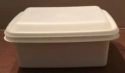 Tupperware 1254 Freeze-N-Save Ice Cream Keeper Almond W/Sheer Lid 1255 • $6